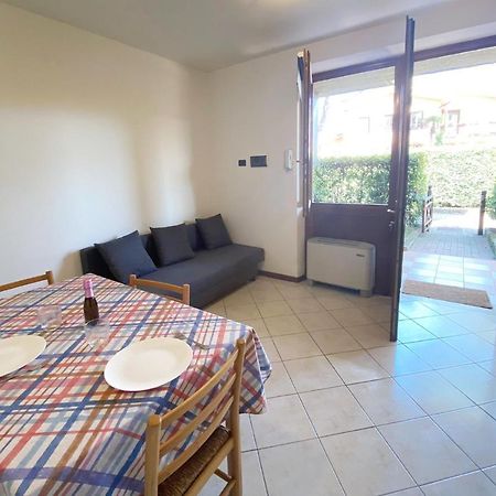 Apartment With Garden And Grill - Green Residence Sirmione Ντεζεντσάνο ντελ Γκάρντα Εξωτερικό φωτογραφία