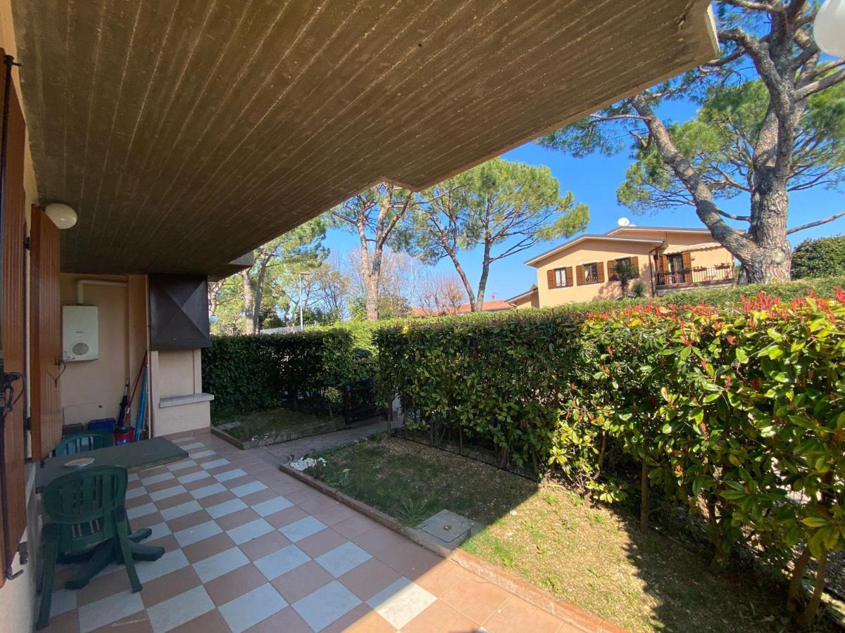 Apartment With Garden And Grill - Green Residence Sirmione Ντεζεντσάνο ντελ Γκάρντα Εξωτερικό φωτογραφία