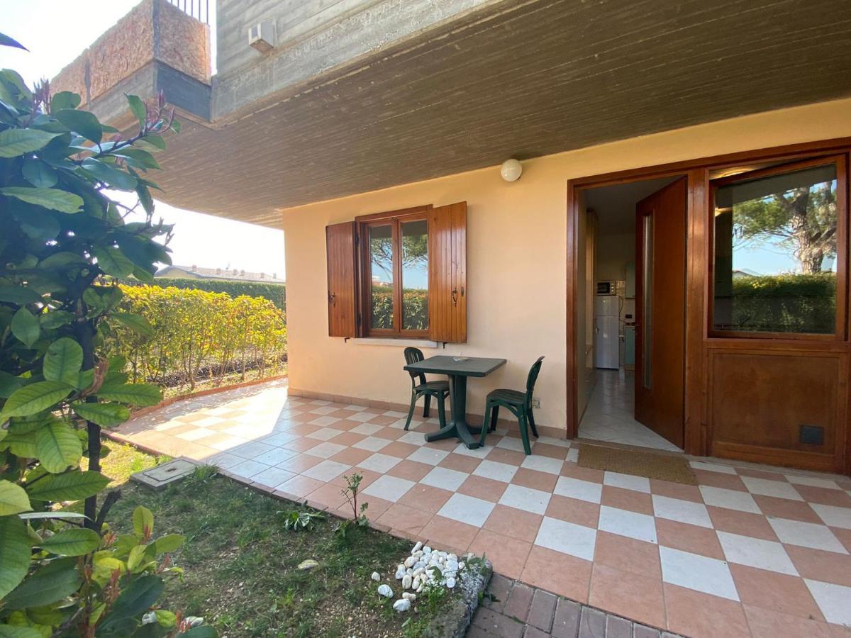 Apartment With Garden And Grill - Green Residence Sirmione Ντεζεντσάνο ντελ Γκάρντα Εξωτερικό φωτογραφία
