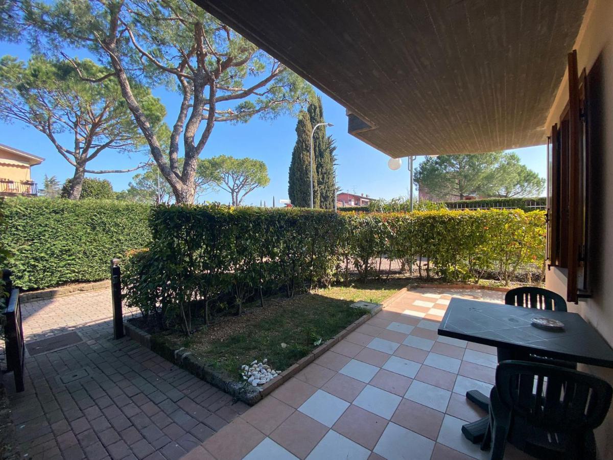 Apartment With Garden And Grill - Green Residence Sirmione Ντεζεντσάνο ντελ Γκάρντα Εξωτερικό φωτογραφία