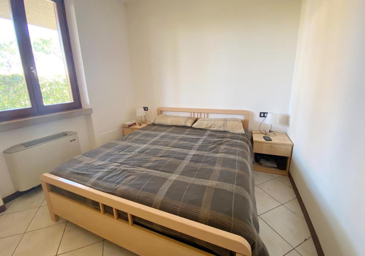 Apartment With Garden And Grill - Green Residence Sirmione Ντεζεντσάνο ντελ Γκάρντα Εξωτερικό φωτογραφία